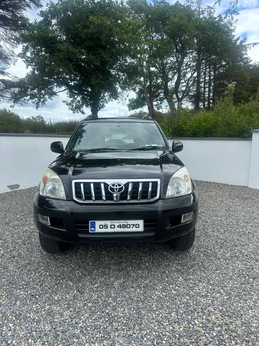 2005 Toyota Landcruiser Automatic - Image 2