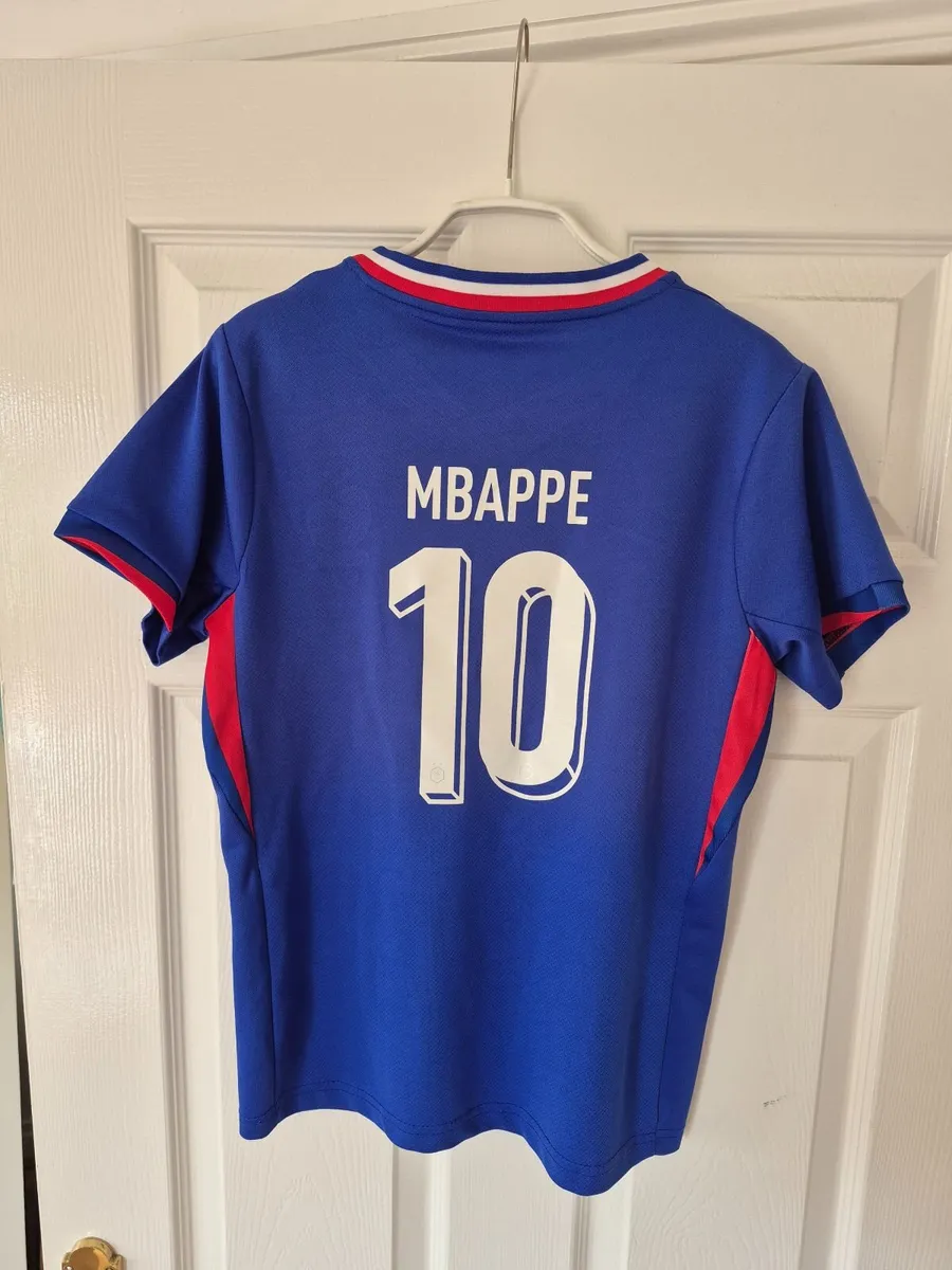 France Mbappe Kids Football Kit Shirt & Shorts - Image 1