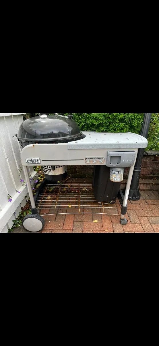 Weber bbq - Image 1