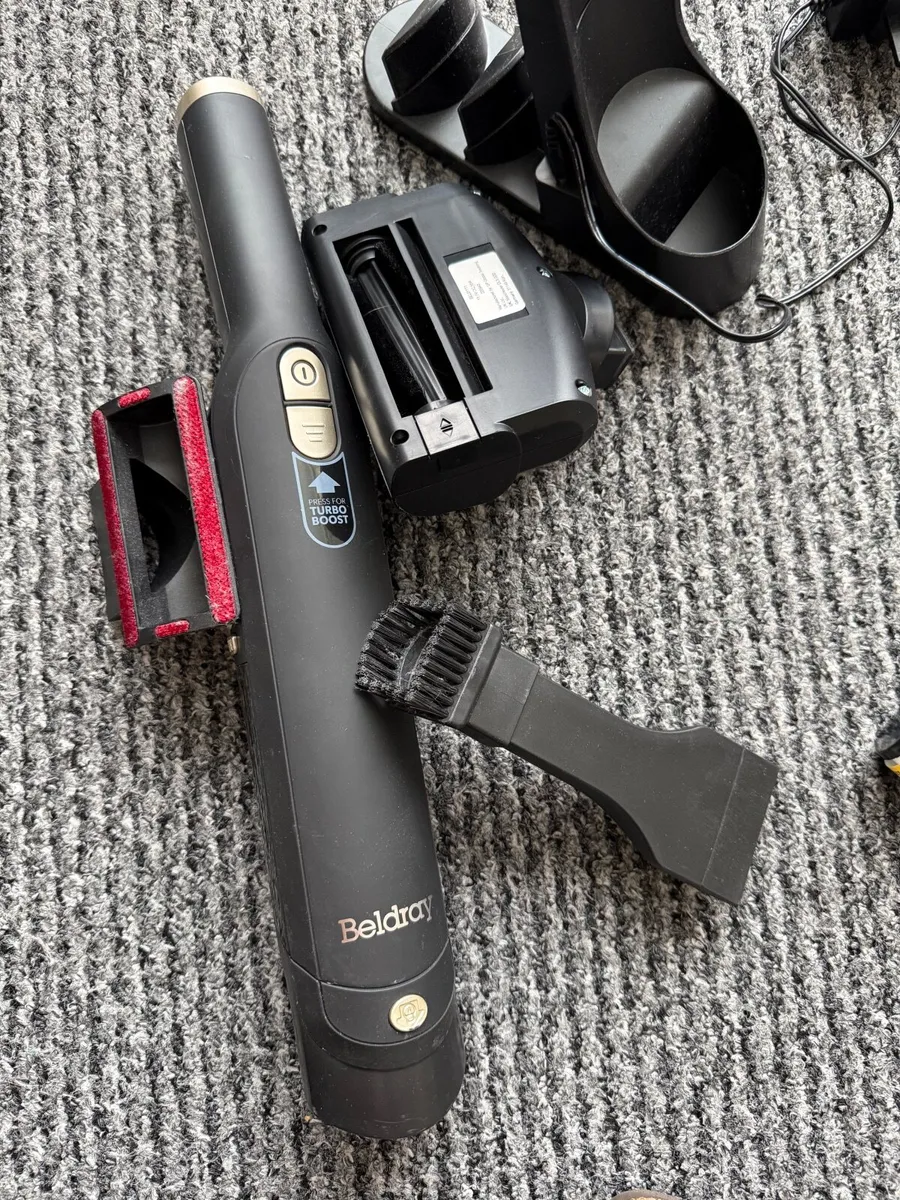 Vacuum - Image 2