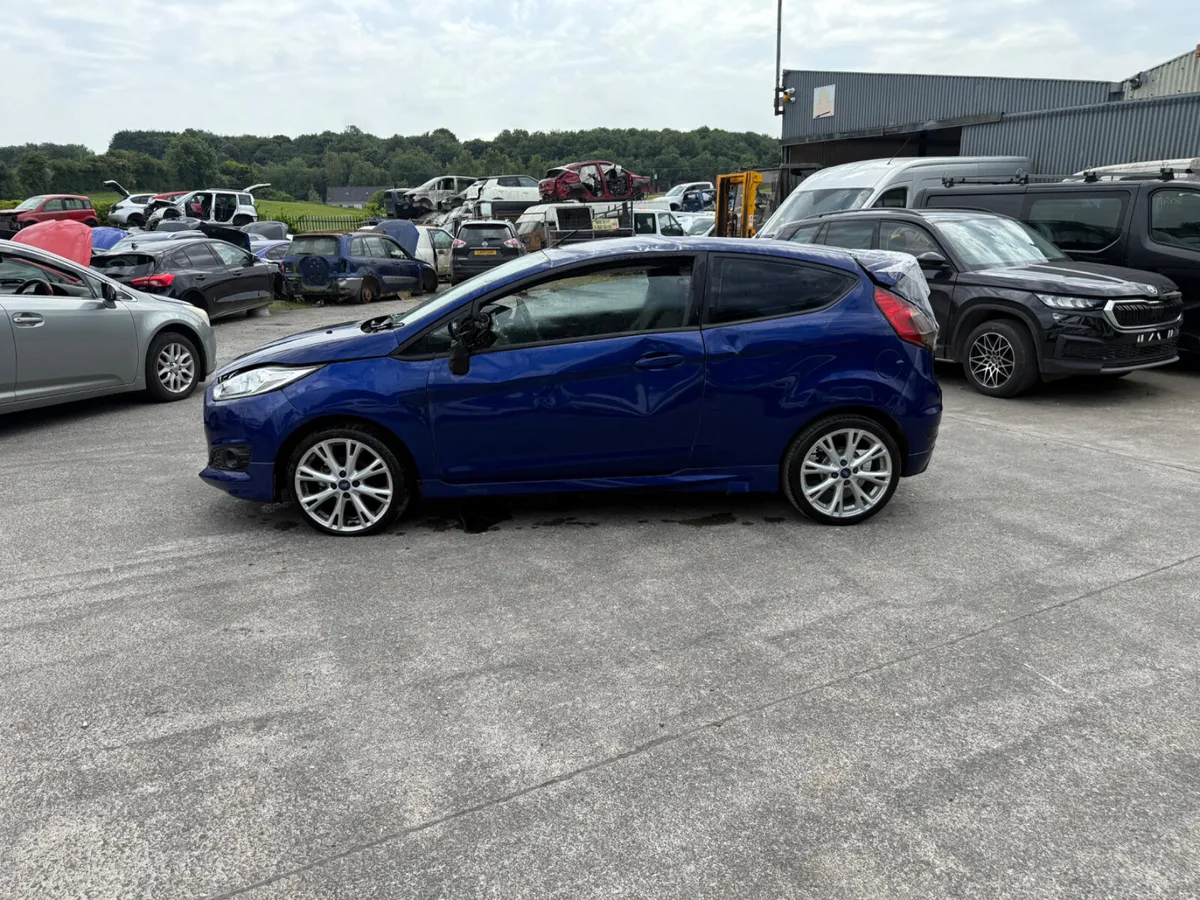 2017 Ford Fiesta 1.0 PTL ST Line - Image 4