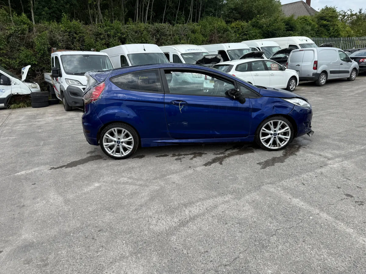 2017 Ford Fiesta 1.0 PTL ST Line - Image 3