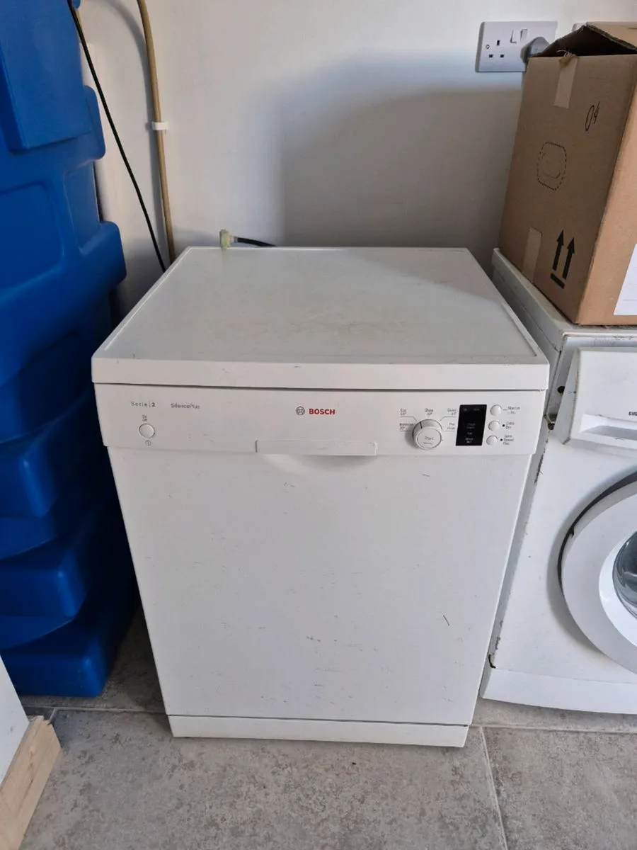 Bosch Dishwasher (Serie 2 Silence Plus) - Image 1