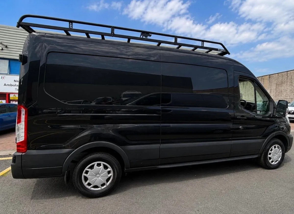 2022 Ford Transit RWD Trend 170Bhp Aircon - Image 4