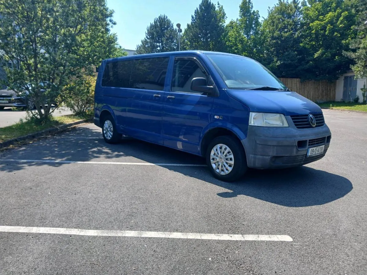 Volkswagen Transporter 1.9Tdi 5 Dr Blue - Image 1
