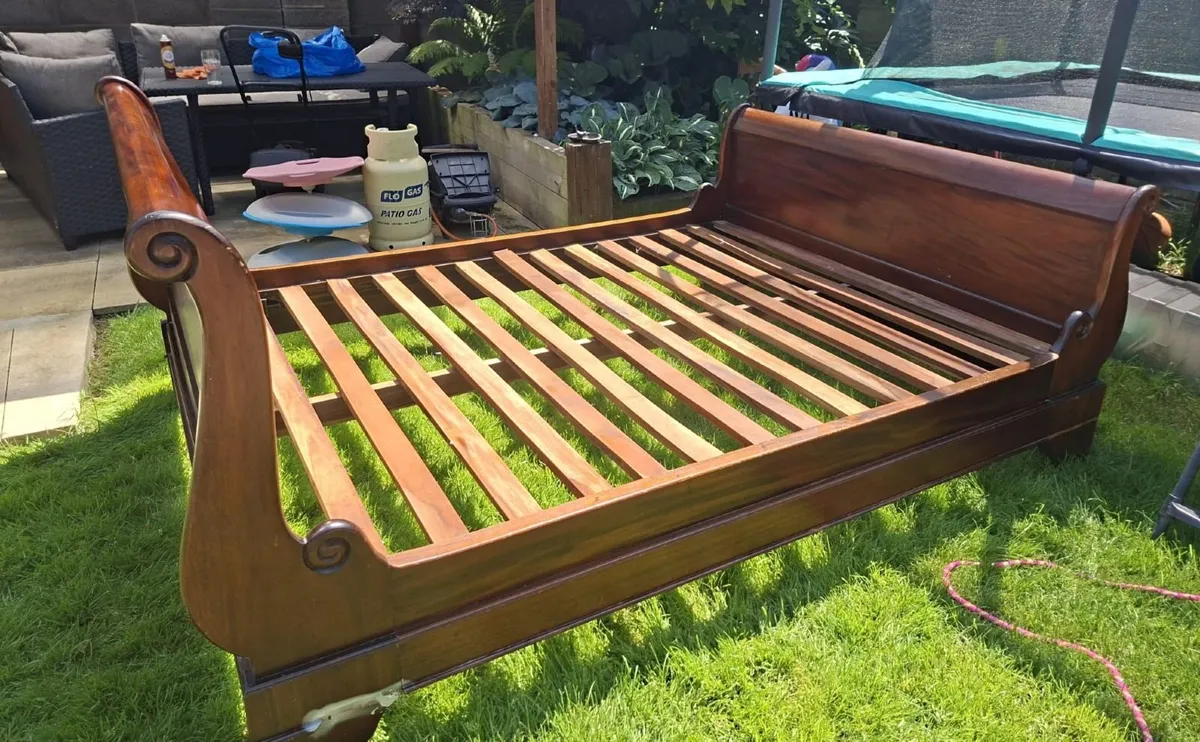 Sleigh bed - Image 3