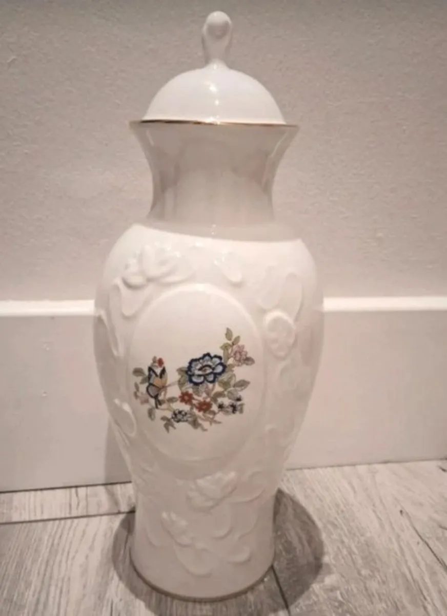 Royal Tara Bell - Image 3
