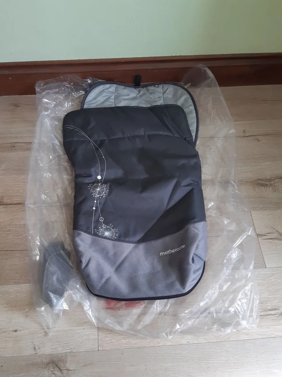 Mothercare Trenton Deluxe 3-in-1 Travel System – C - Image 4