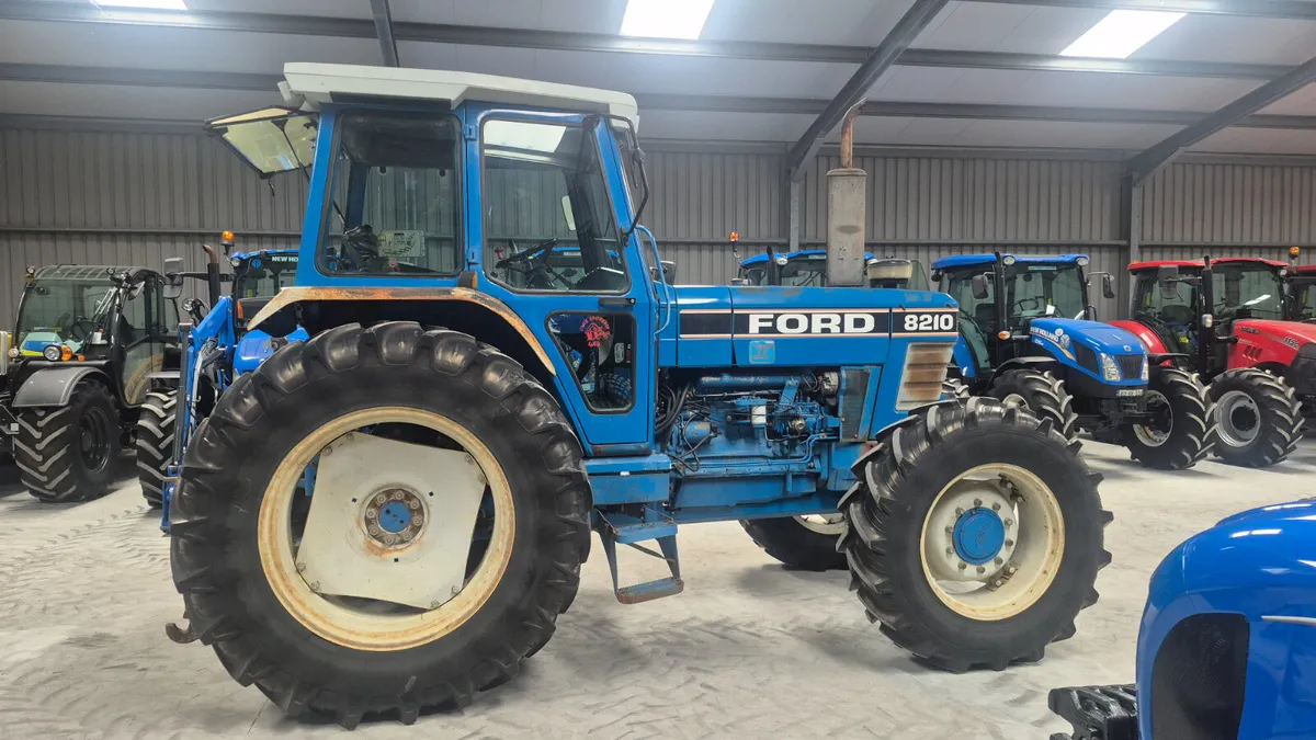 FORD 8210 - Image 3