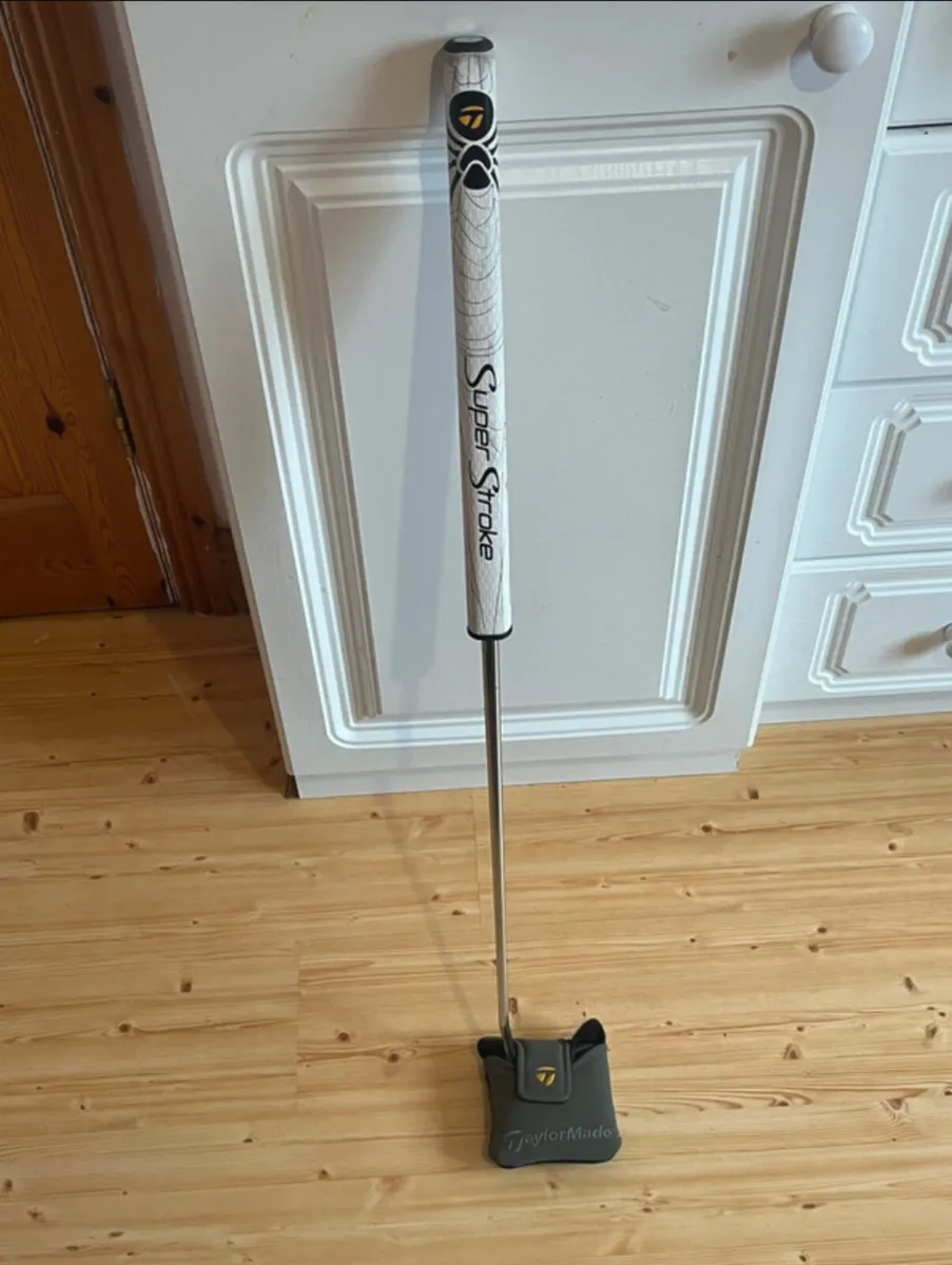 Taylormade Spider tour S 38” left handed putter - Image 1