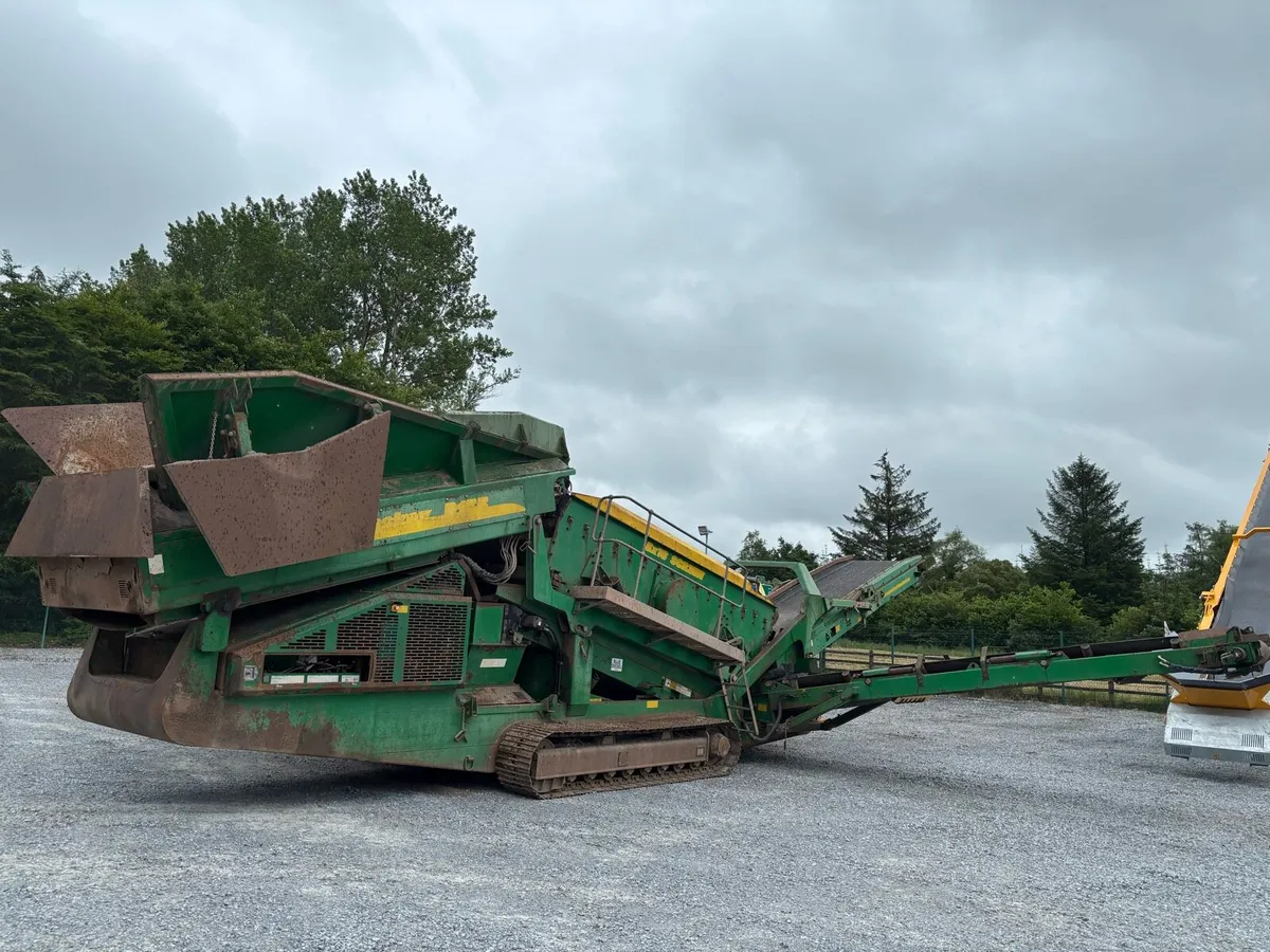2009’ McCloskey R155 screener - Image 1