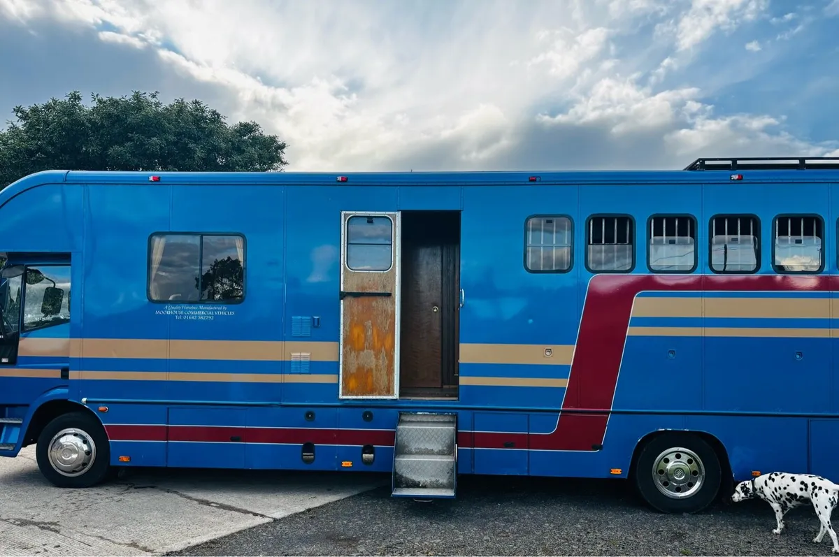 Horse lorry - Image 3