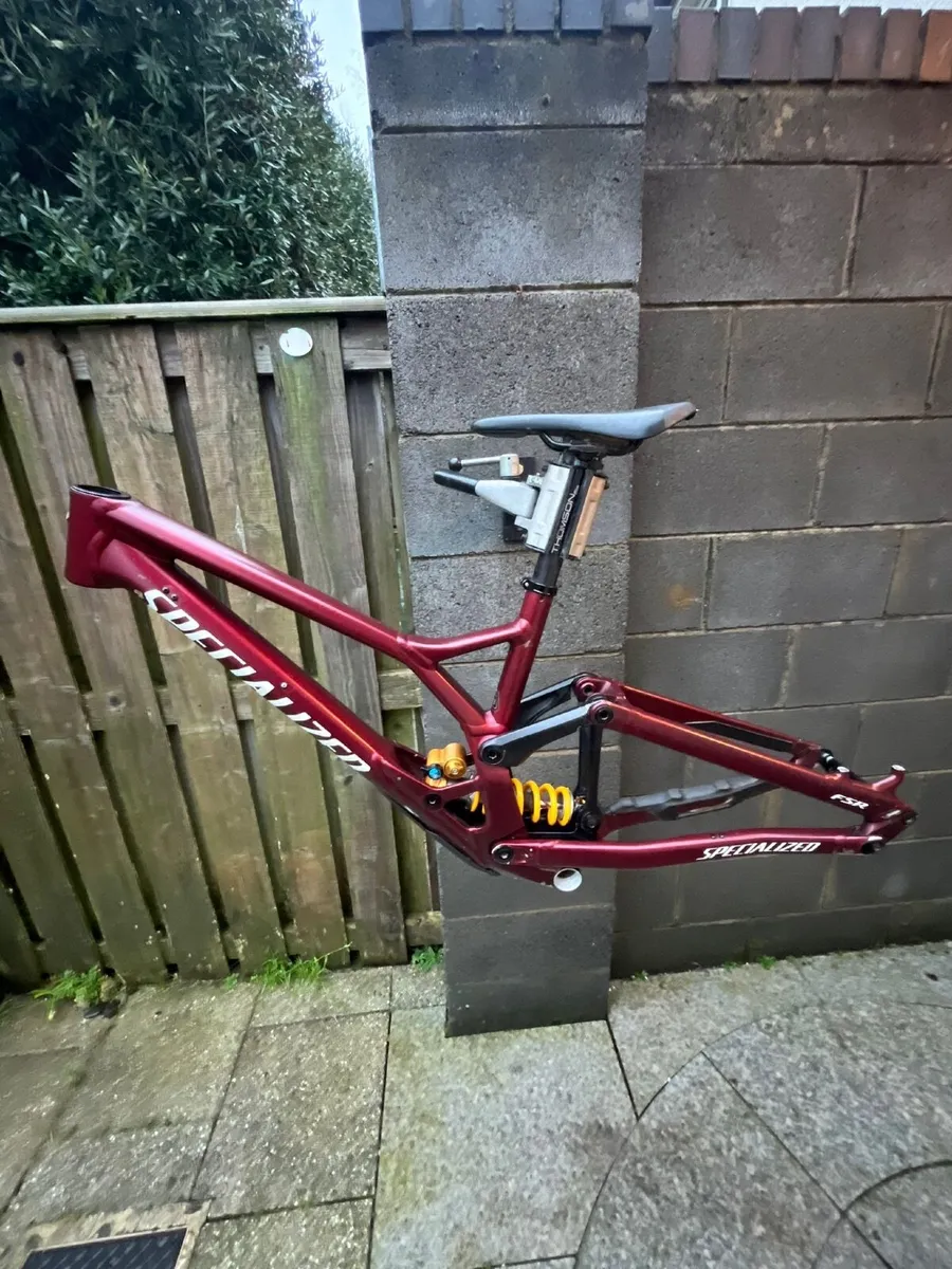 Specialized demo downhill race frame set - Image 3
