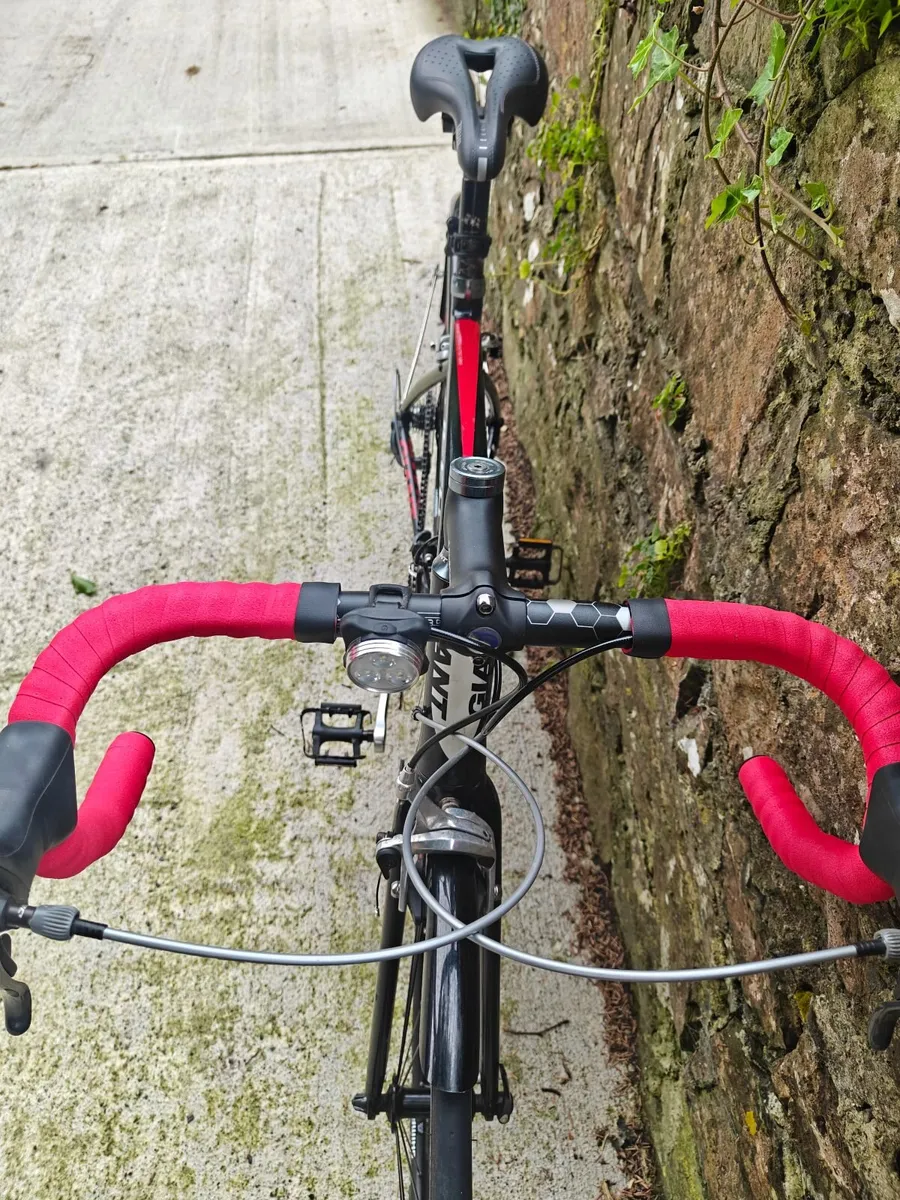 Giant Defy-4 for sale - Image 2