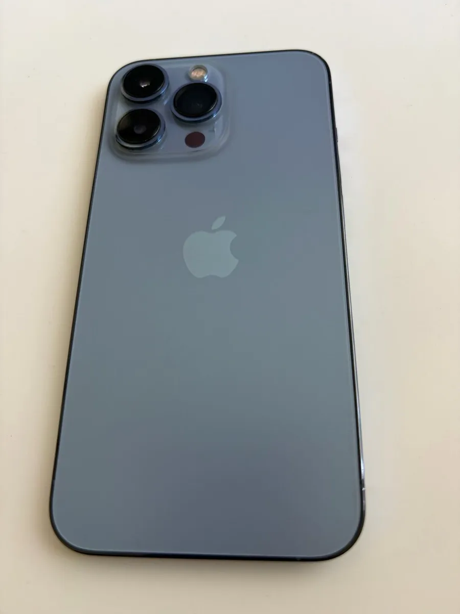 iPhone 13 Pro - Image 1