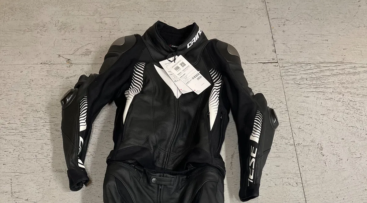 Dainese Super Speed 4 Leather Jacket Matt Black - Image 1