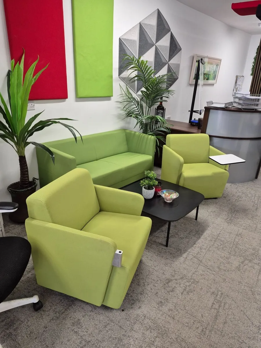 Reception Furniture – Sofas, Armchairs & Lounges - Image 1