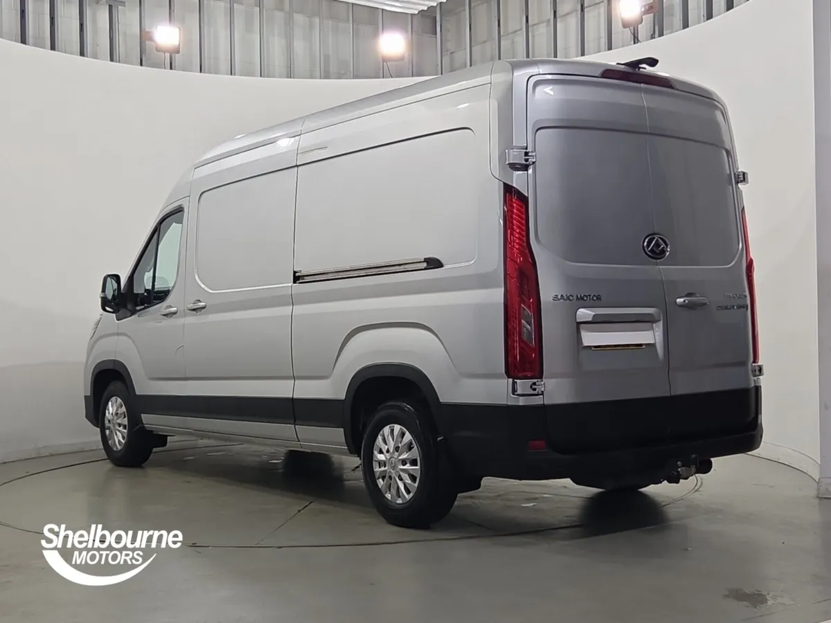 Maxus Deliver 9 Lwb Diesel Fwd Lux - Image 2
