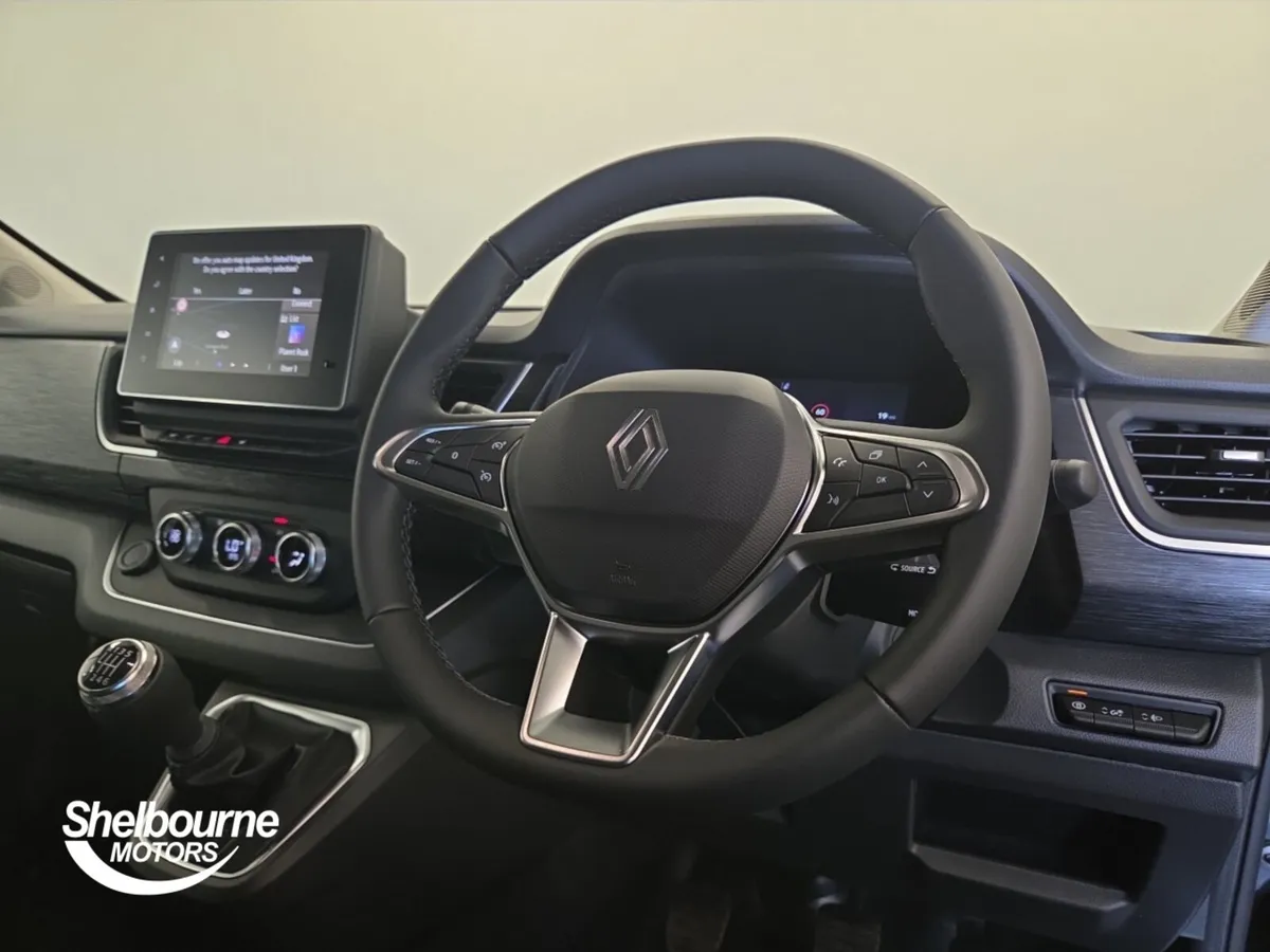 Renault Trafic Lwb Diesel Extra Sport - Image 4