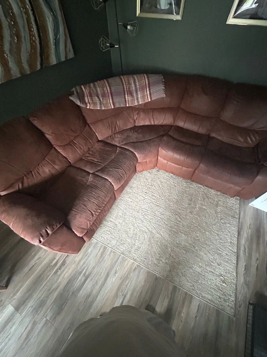 Corner Sofa - Image 1