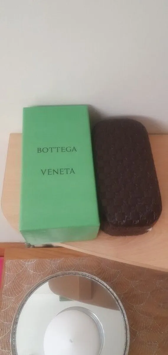 Bottega Veneta Sunglasses - Image 3