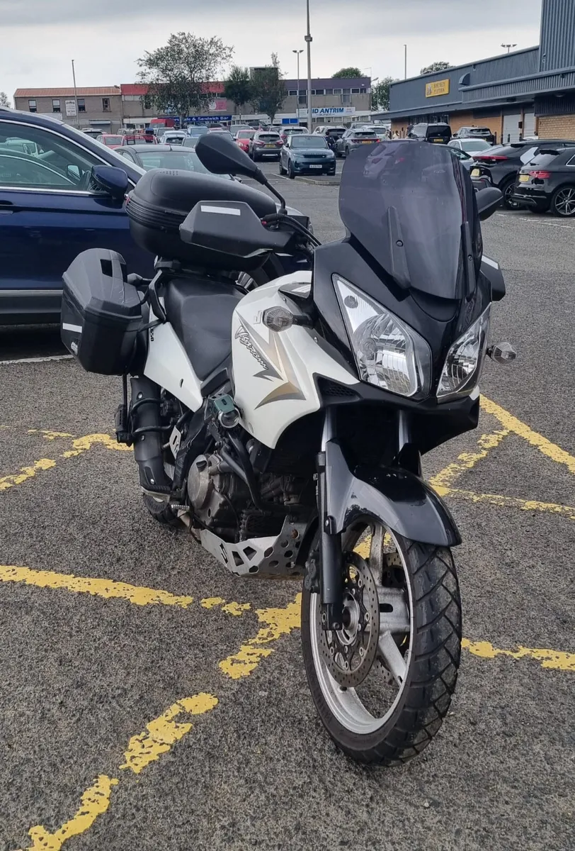 Suzuki DL650 V-Strom - Image 2