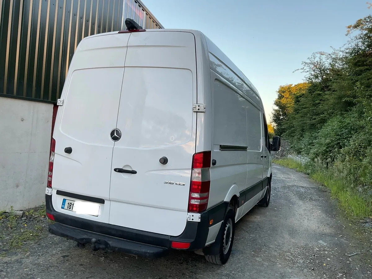 18 Mercedes sprinter automatic - Image 3