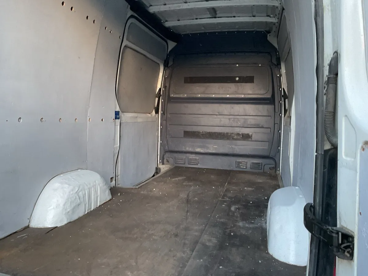 18 Mercedes sprinter automatic - Image 4