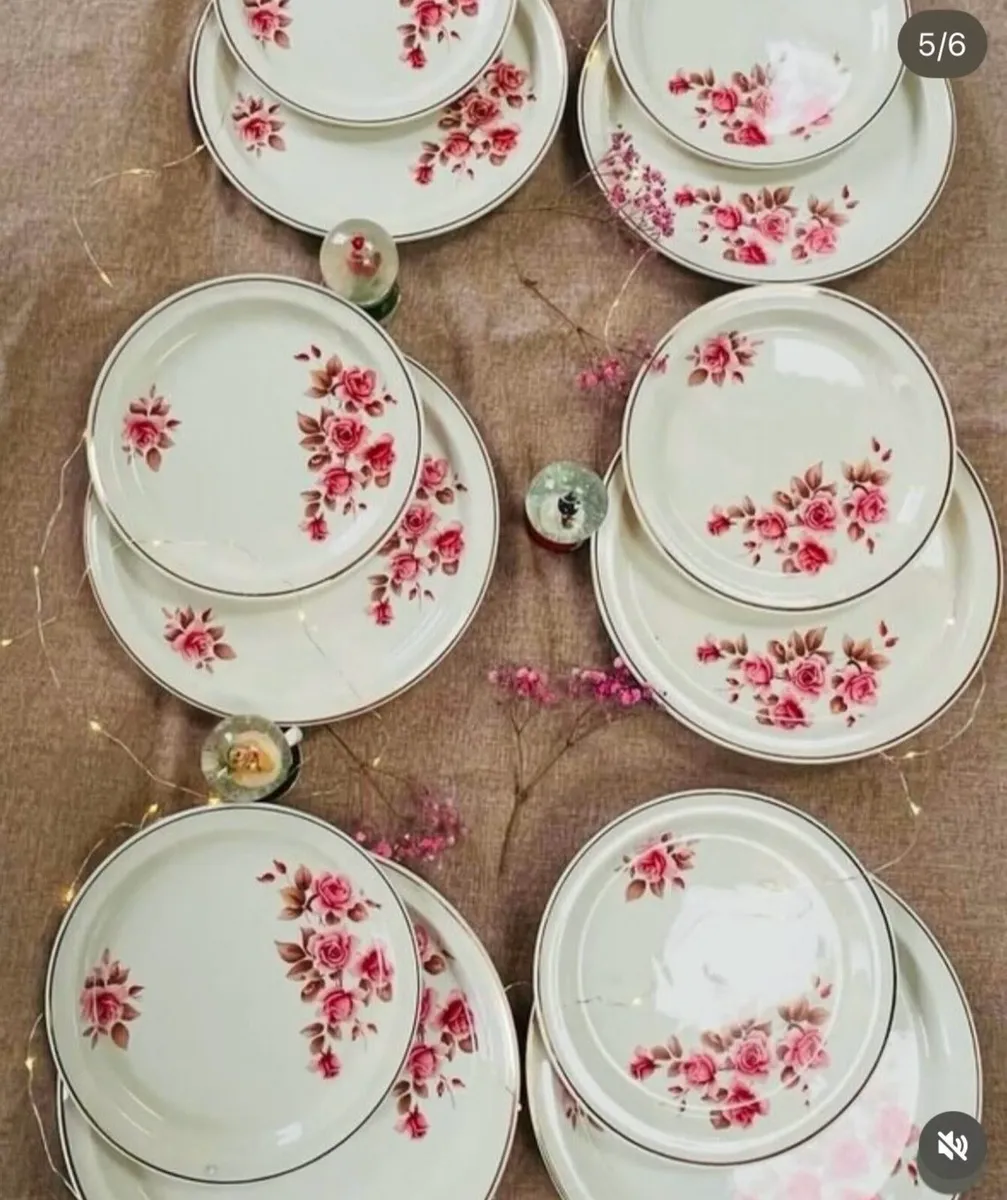 Arklow plates - Image 1