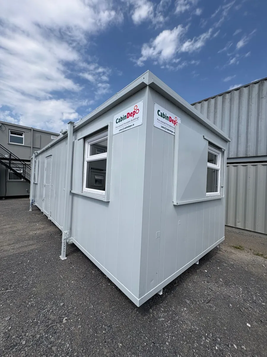 9.6m x 3m (31ft x 10ft) Canteen / Toilet / Drying - Image 2