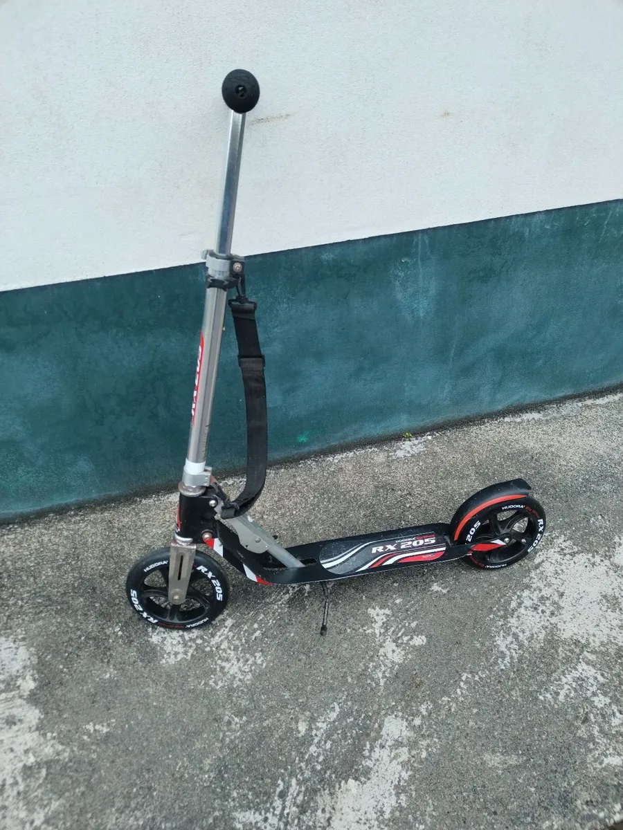 Scooter - Image 2