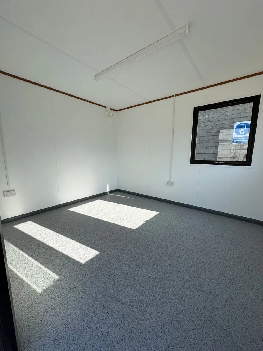 NEW 3.6m x 3m  (12ft x 10ft)  Open Plan Cabin - Image 4