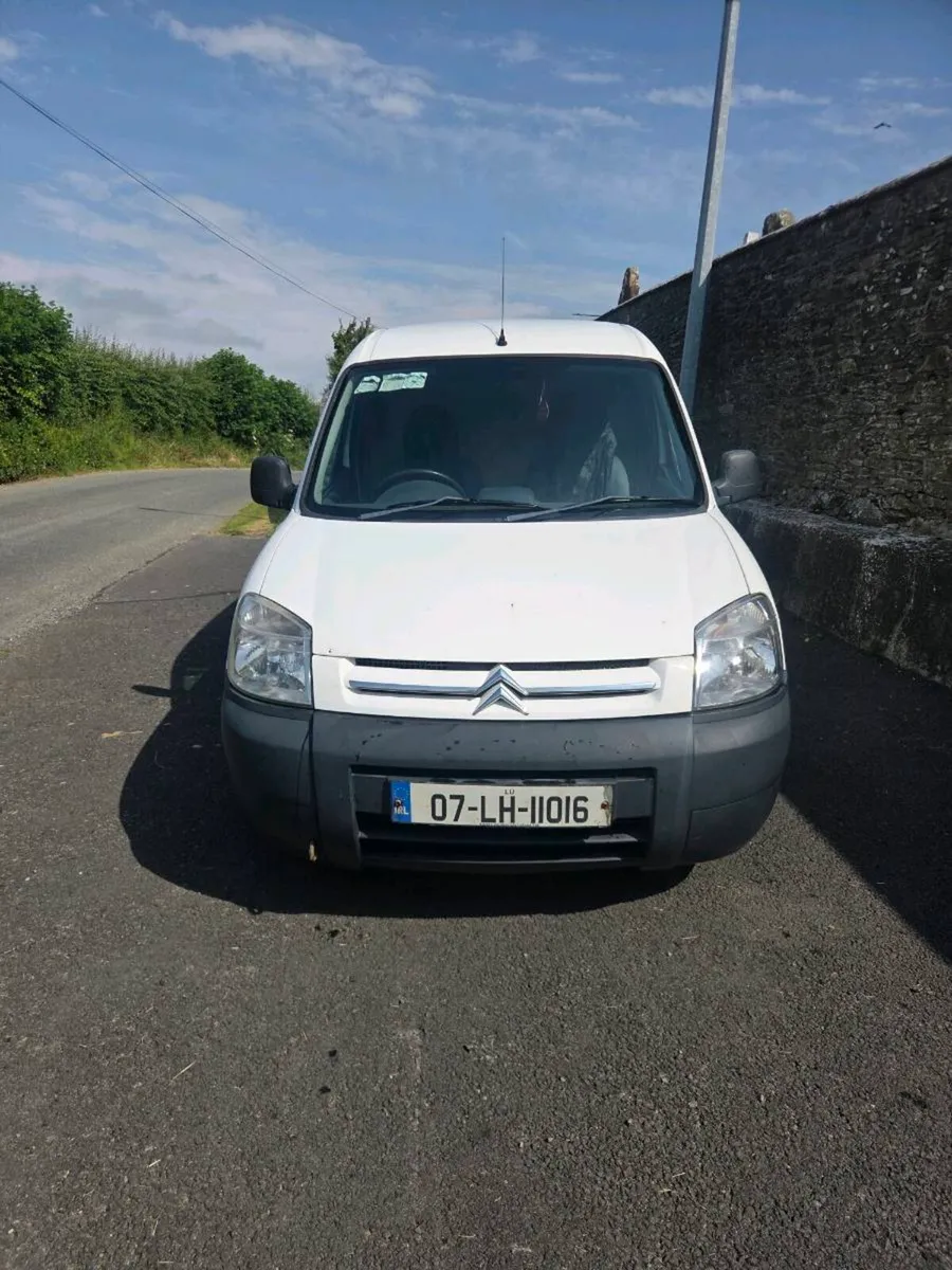 Citreon Berlingo 1.6Hdi DOE 11/2026 - Image 2