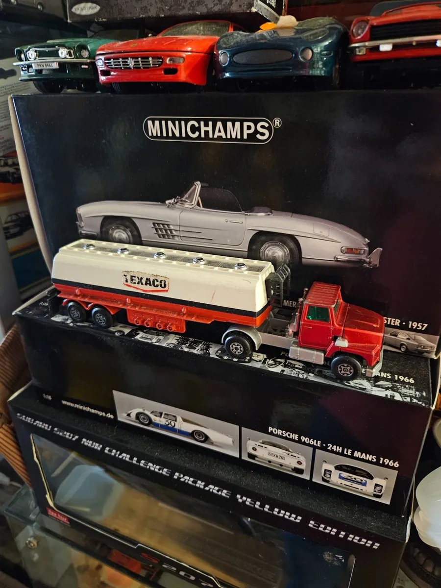 Matchbox Superkings Ford Texaco Tanker - Image 4