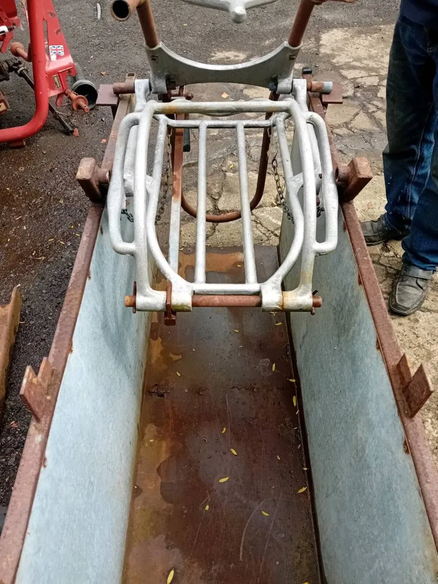 Sheep Turnover Crate - Image 2
