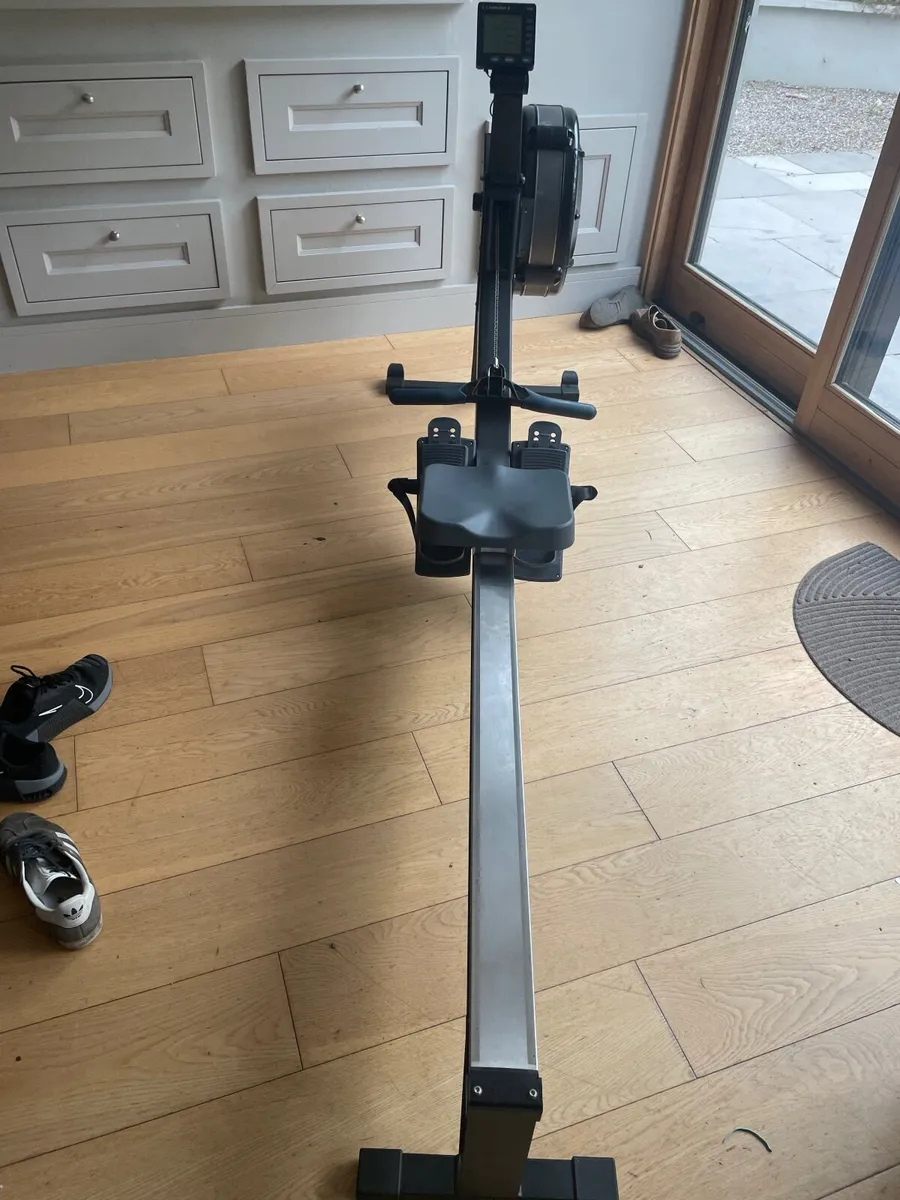 Concept 2 rowing machine - Image 2