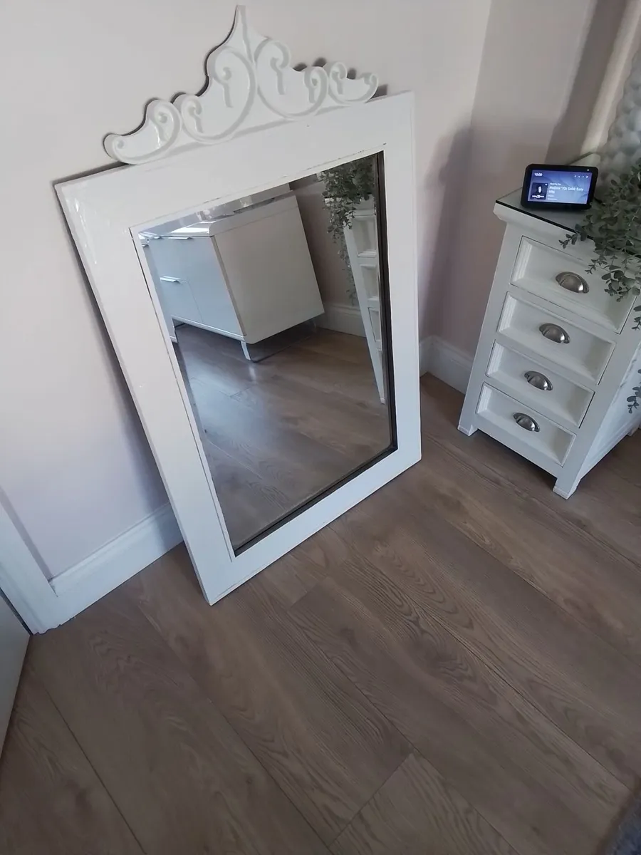 Large mirror