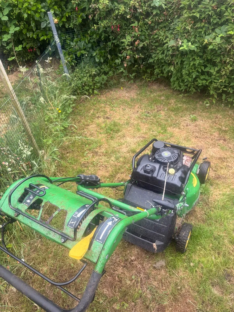 John Deere jx90cb lawnmower commercial grade - Image 1