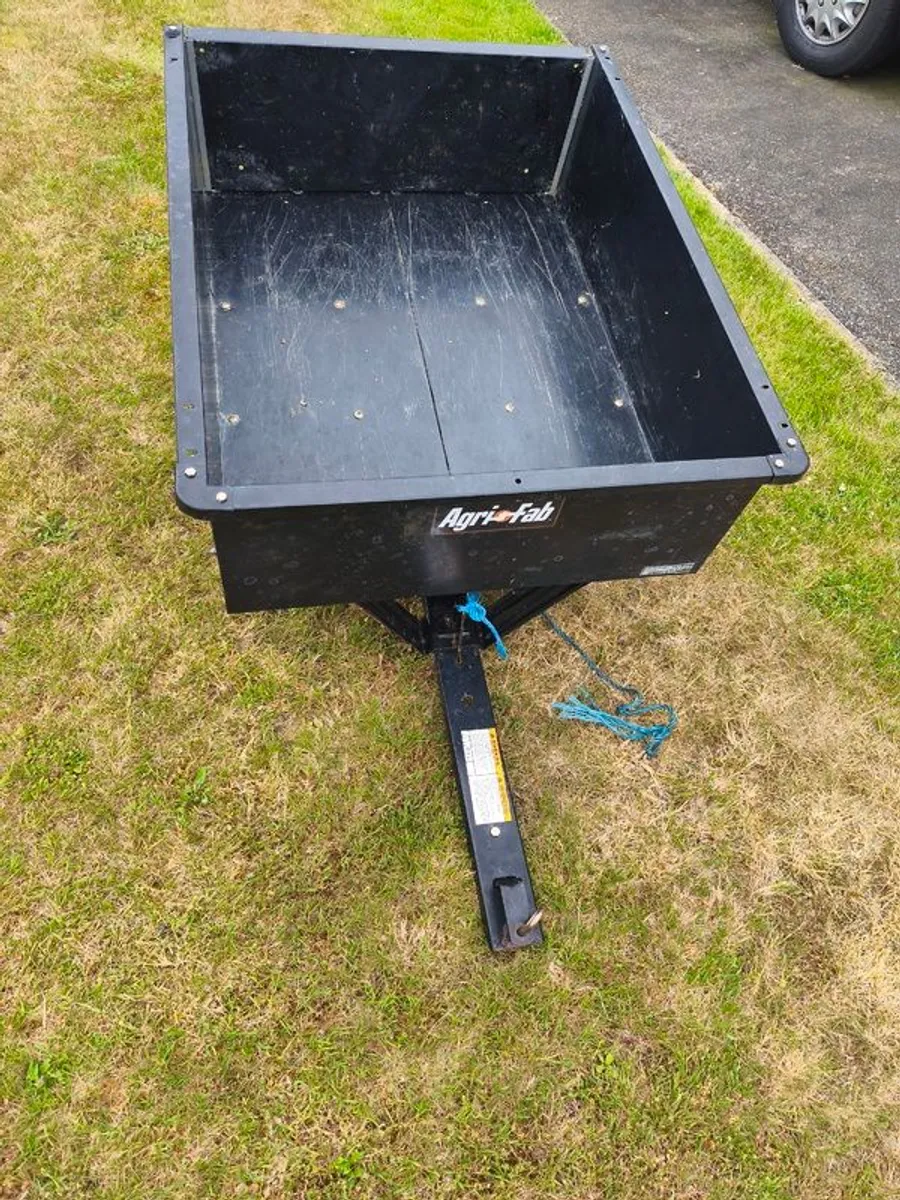Ride on Mower Tipping Trailer - Image 1