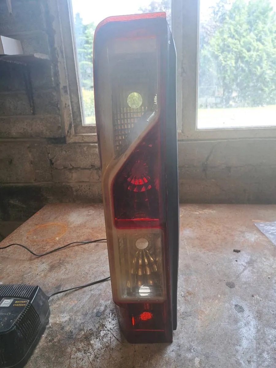 Renault master rear left light perfect