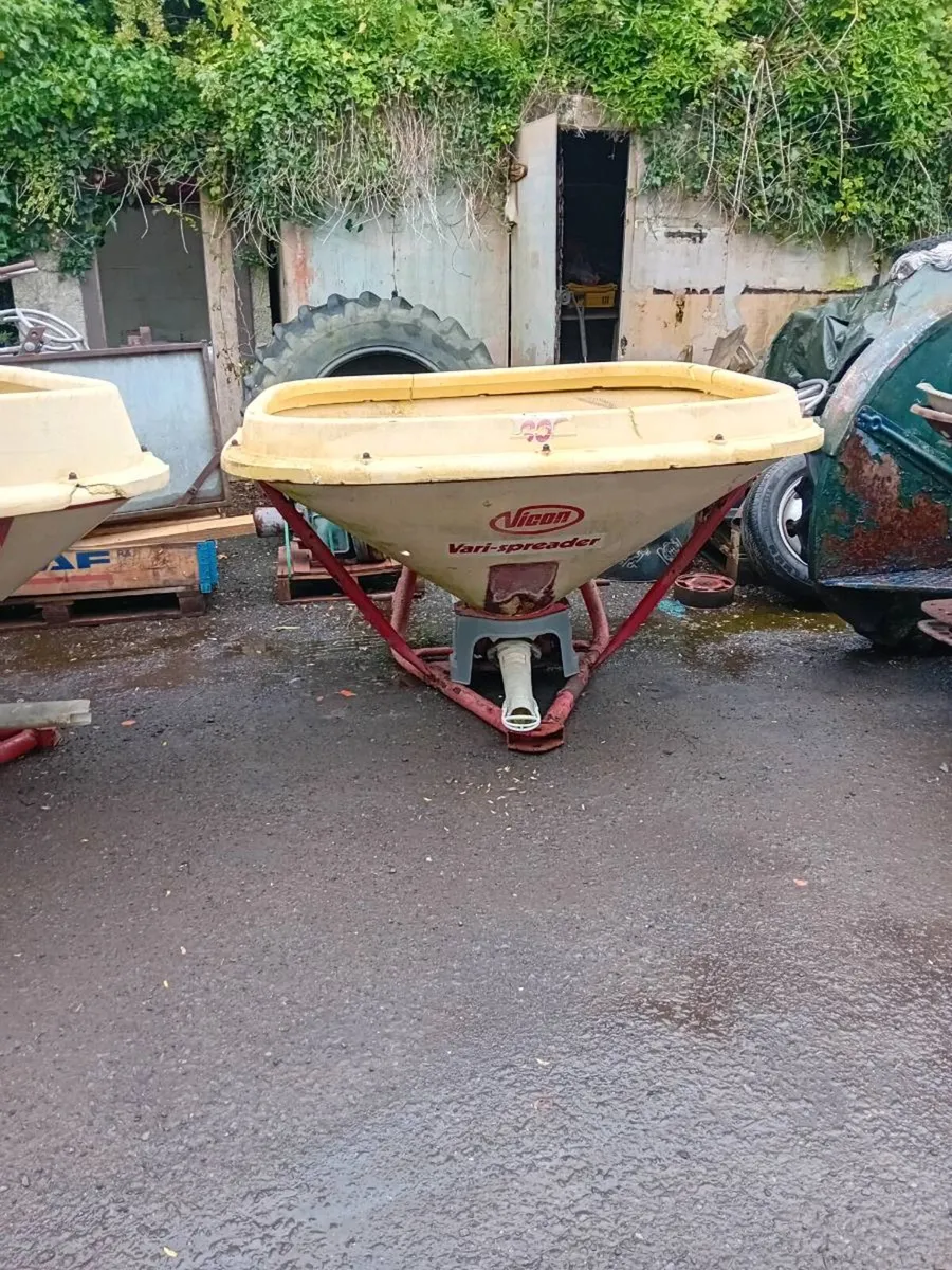 Ferguson Plough Grubber  Vicon Sowers - Image 2