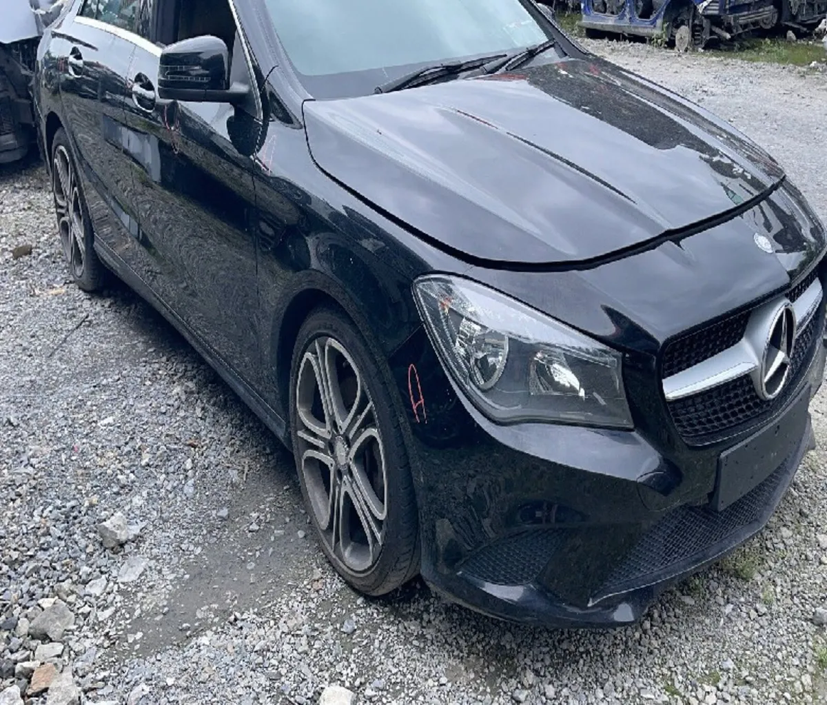 2015 MERCEDES CLA200 For Breaking/Dismantling - Image 4