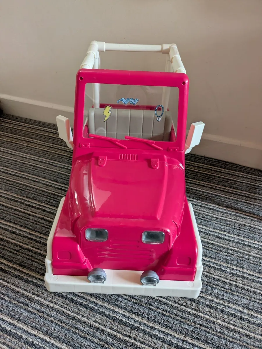 Our Generation Pink 4x4 Jeep & 2 Dolls Bundle - Image 4