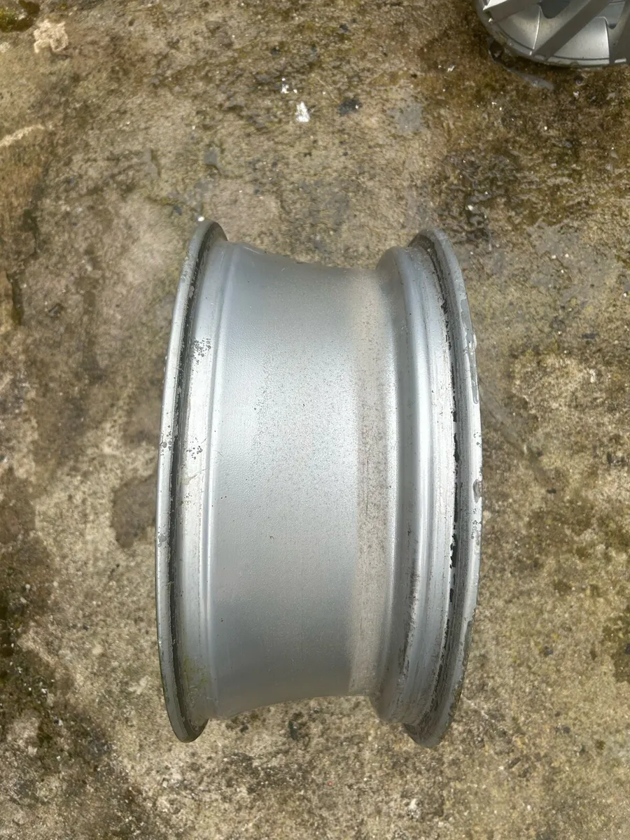 Genuine Ford fiesta MK2 Alloys 4x - Image 2