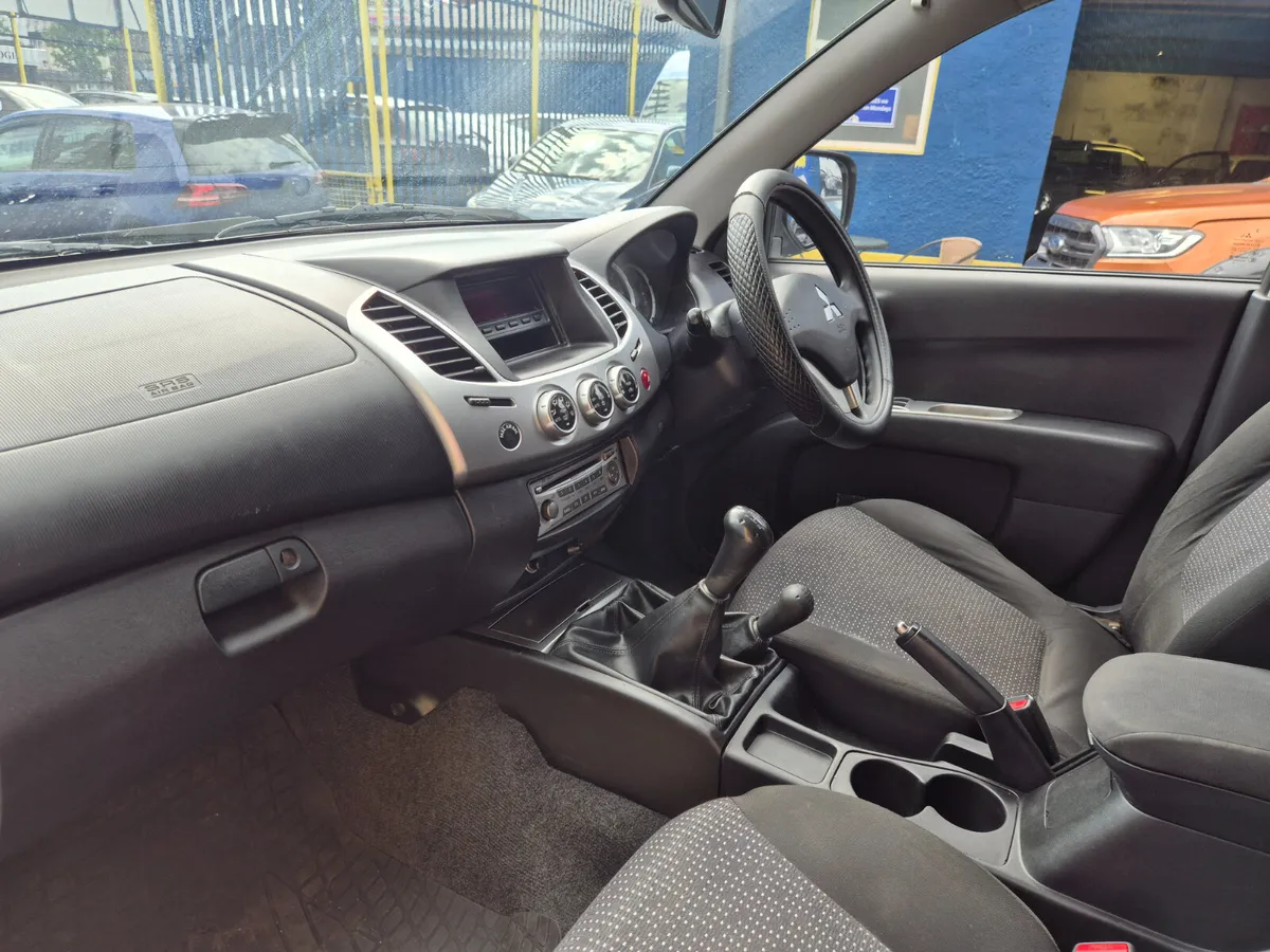 Mitsubishi L200 2014 - Image 4