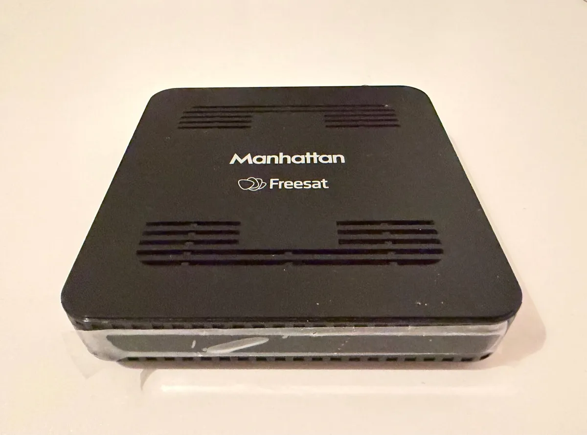 Manhattan SX Freesat HD Satellite Box - Image 1