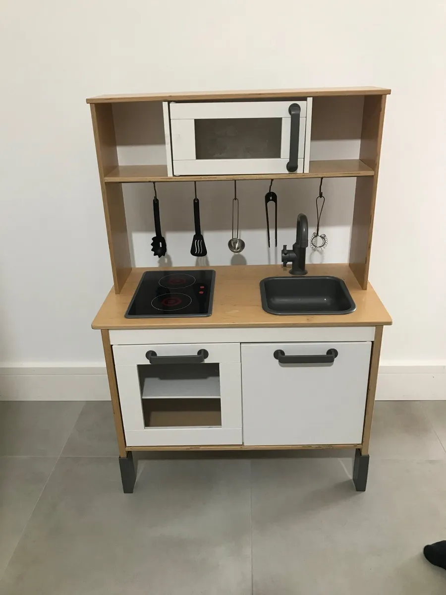 Kids Mini Kitchen - Image 1