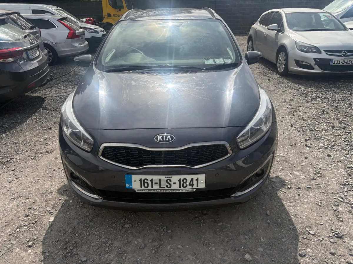 2016 Kia Ceed 1.6 Diesel Automatic drive away - Image 2
