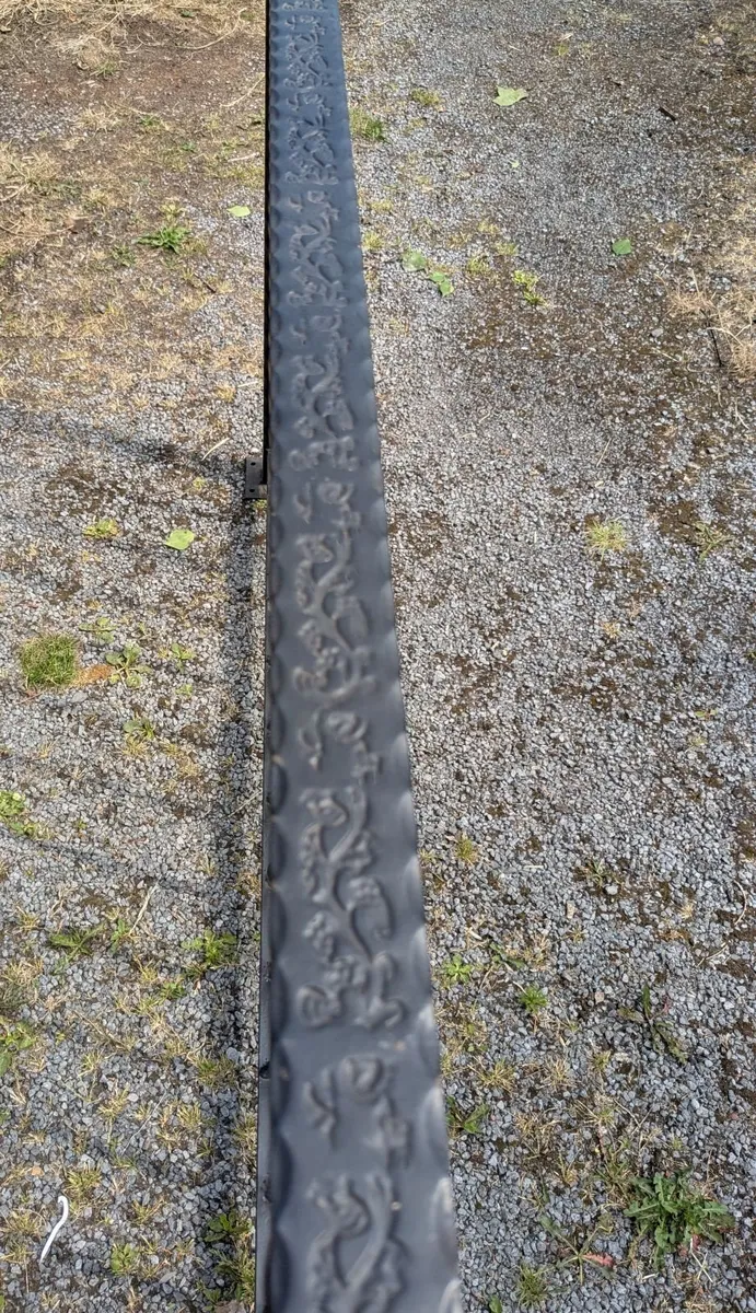 Railing - Image 4