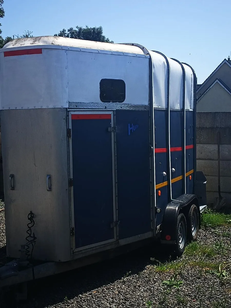 510 horsebox - Image 4
